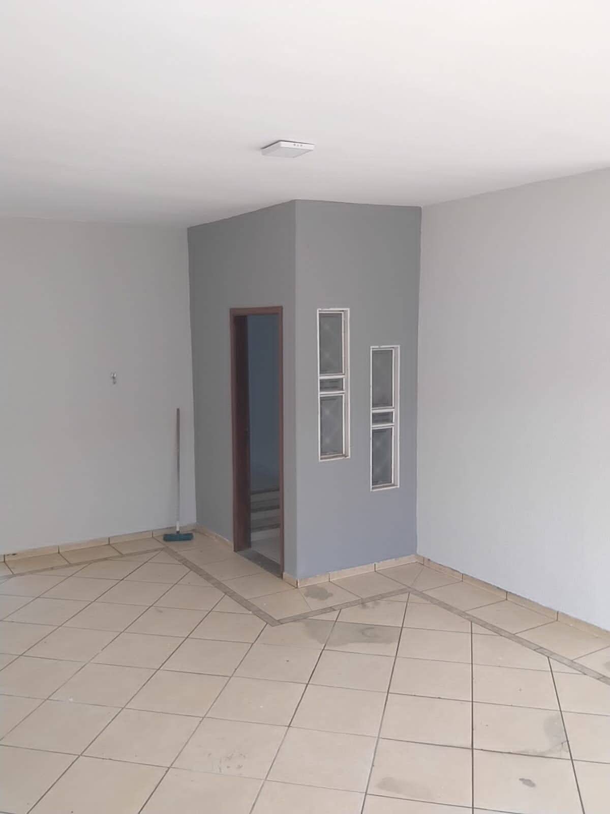 Casa à venda com 3 quartos, 140m² - Foto 3