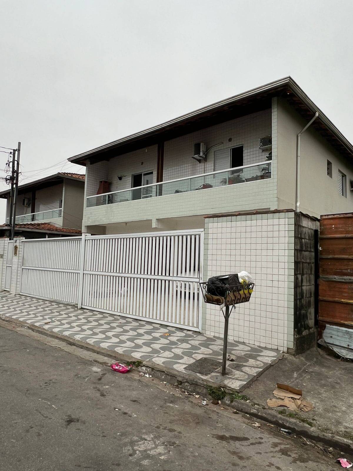 Sobrado à venda com 2 quartos, 52m² - Foto 2