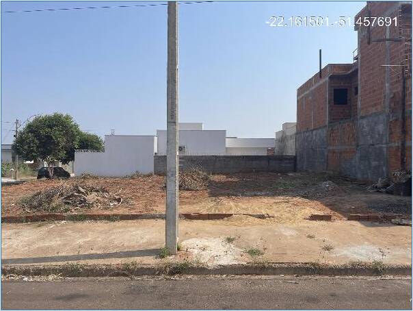 Terreno à venda, 168m² - Foto 1