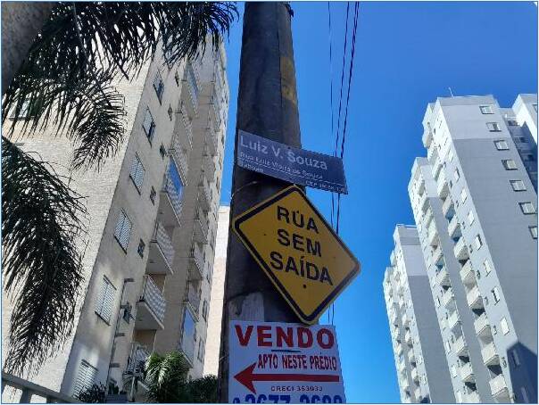 Apartamento à venda com 3 quartos, 46m² - Foto 2