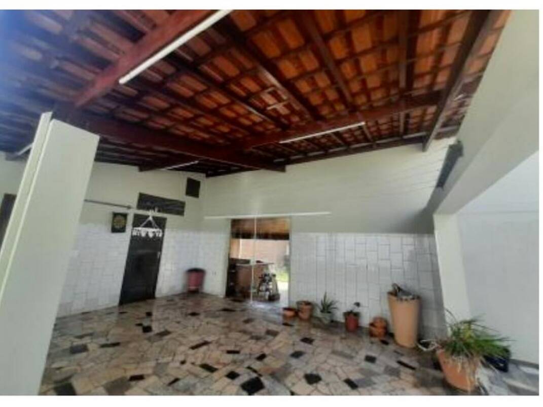 Casa à venda com 2 quartos, 151m² - Foto 3