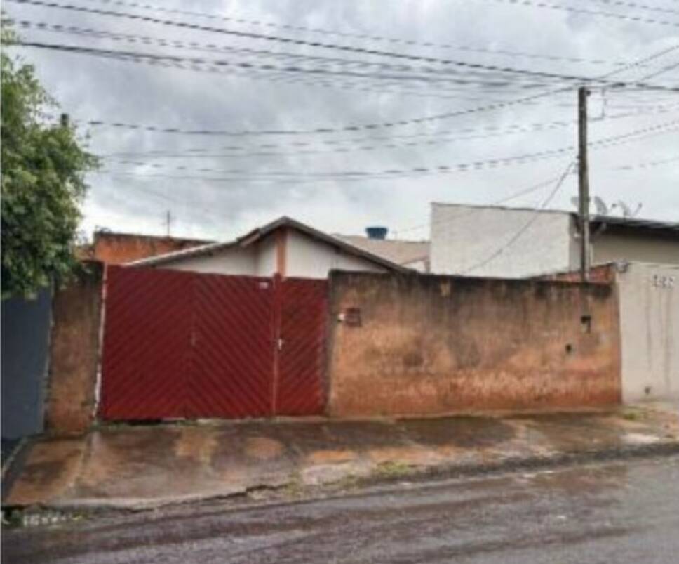 Casa à venda com 2 quartos, 40m² - Foto 1