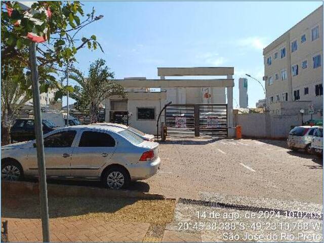 #8005 - Apartamento para Venda em São José do Rio Preto - SP - 1