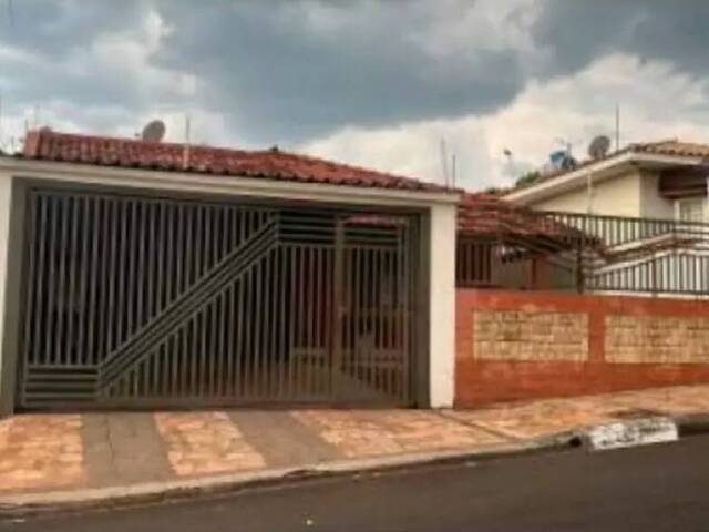 #8347 - Casa para Venda em São Pedro - SP - 1