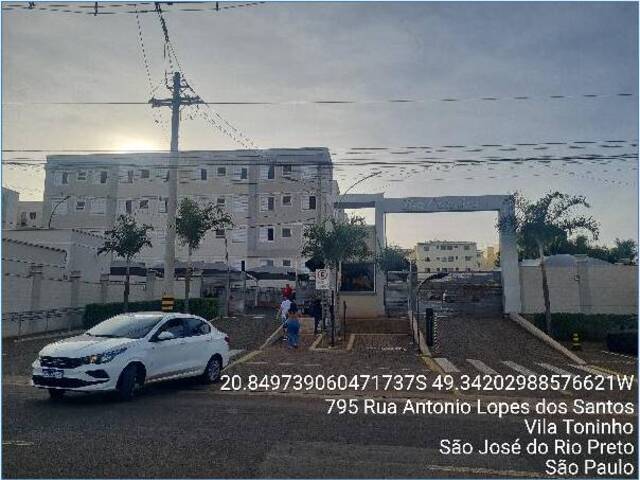 #8383 - Apartamento para Venda em São José do Rio Preto - SP - 1