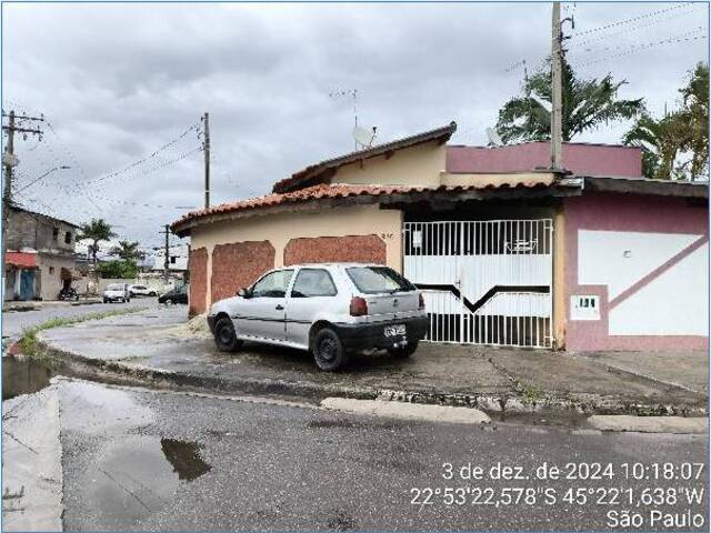 Venda em Residencial Mantiqueira - Pindamonhangaba